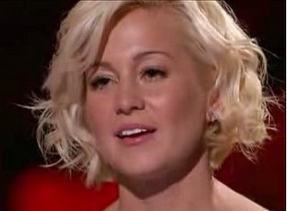 Kellie Pickler: Dumber Than a 3rd Grader?